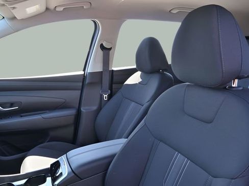 Used 2026 Hyundai Tucson SEL image 12