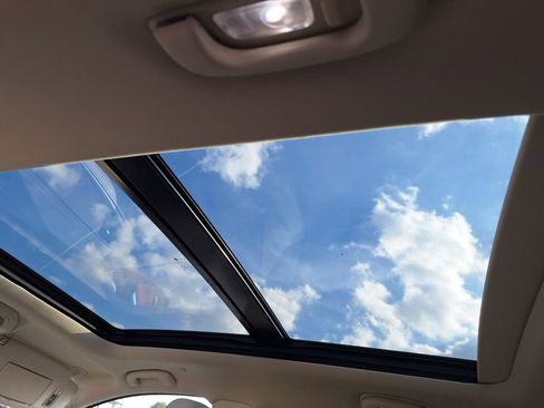 Certified 2023 Cadillac XT5 Premium Luxury image 10