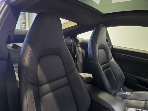 Used 2020 Porsche 911 Carrera w/ Sport Chrono Package image 15