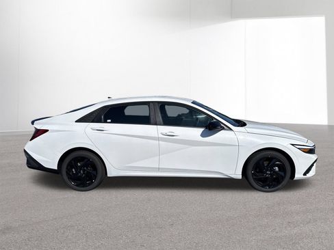 New 2026 Hyundai Elantra Sport FWD image 9