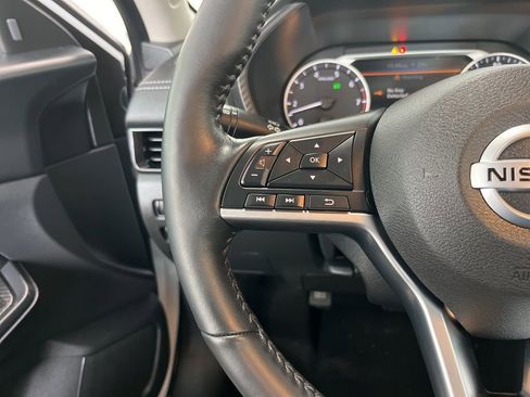 Used 2023 Nissan Sentra SV w/ All-Weather Package image 6