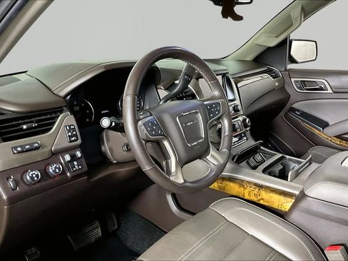 Used 2016 GMC Yukon Denali w/ Open Road Package AWD/4WD image 13