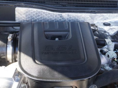 Used 2015 Chevrolet Silverado 2500 LT w/ LT Convenience Package RWD image 11