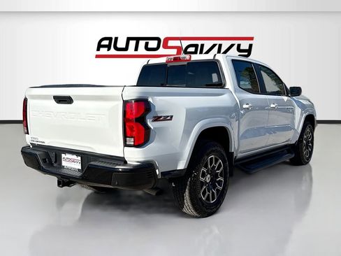 Used 2024 Chevrolet Colorado Z71 w/ Advanced Trailering Package AWD/4WD image 7