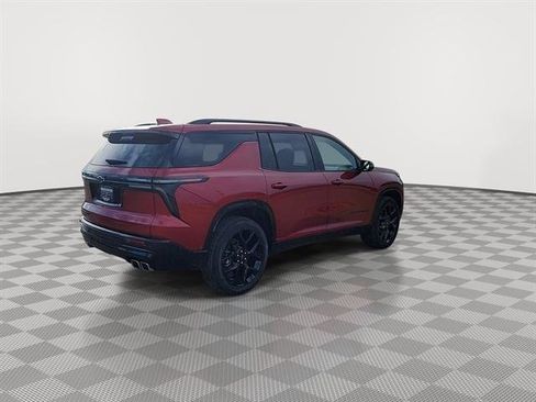 Used 2025 Chevrolet Traverse RS w/ LPO, Floor Liner Package image 8