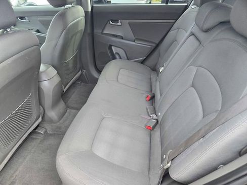 Used 2012 Kia Sportage LX w/ Navigation Pkg image 16