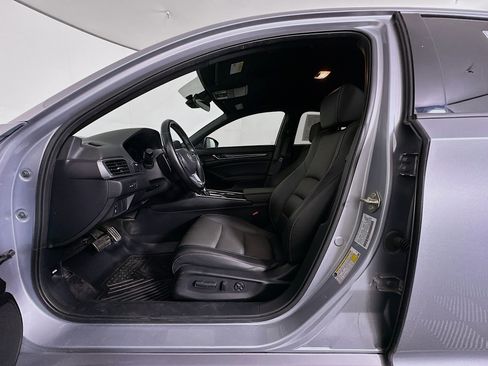 Used 2020 Honda Accord Sport image 13