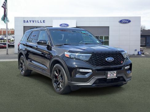 Used 2023 Ford Explorer ST w/ ST Street Pack AWD/4WD image 6