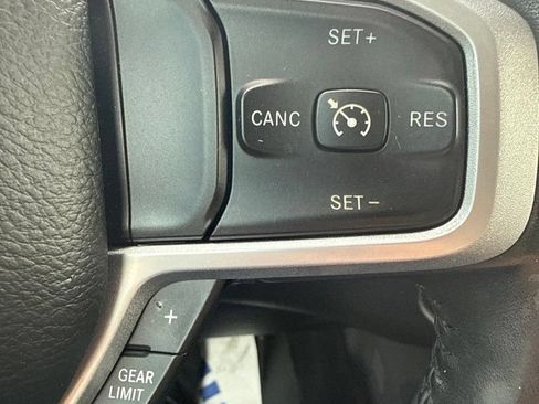Used 2020 RAM 1500 Big Horn AWD/4WD image 20