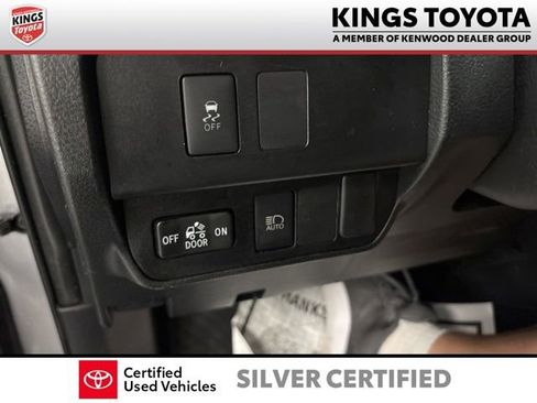 Used 2020 Toyota Tacoma SR AWD/4WD image 25