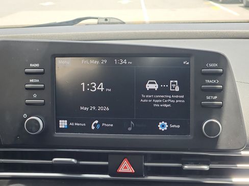 Certified 2023 Hyundai Elantra SEL FWD image 17