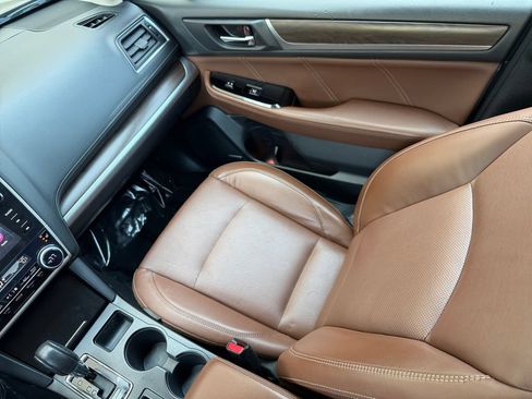 Used 2019 Subaru Outback 2.5i Touring w/ Protection Package #1 AWD/4WD image 17