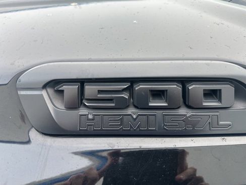 Used 2019 RAM 1500 Big Horn image 4