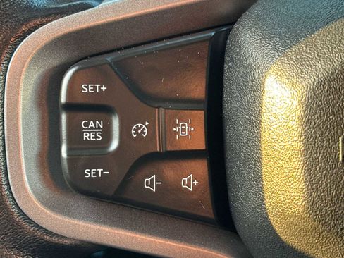 Used 2023 Ford Bronco Big Bend image 18