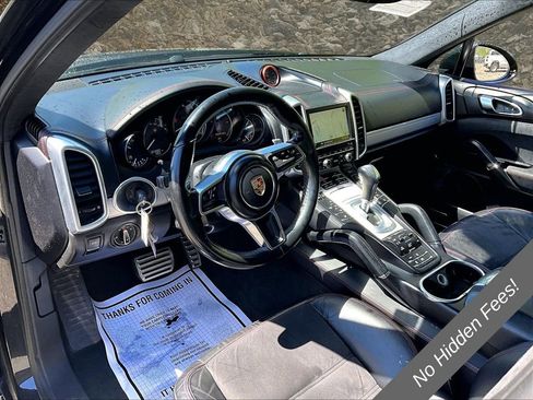 Used 2016 Porsche Cayenne GTS AWD/4WD image 12