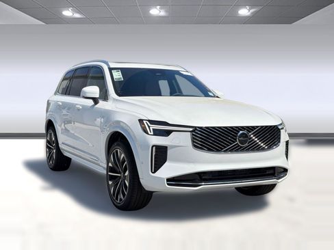 New 2026 Volvo XC90 B6 Plus w/ Protection Package Premier AWD/4WD image 7