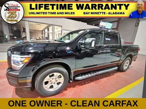 Used 2023 Nissan Titan SV w/ SV Convenience Package image 1