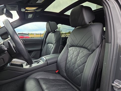 Used 2023 BMW X6 M50i w/ Executive Package image 14