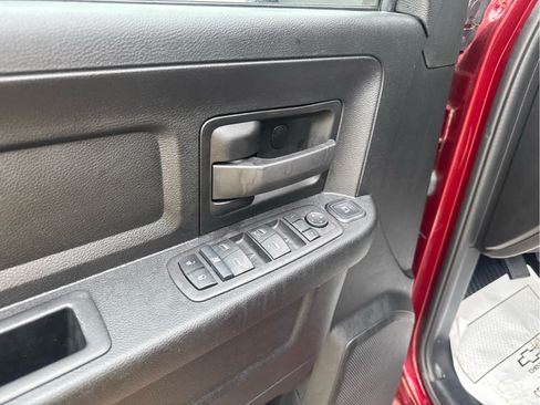 Used 2024 RAM 2500 Tradesman w/ Chrome Appearance Group AWD/4WD image 23