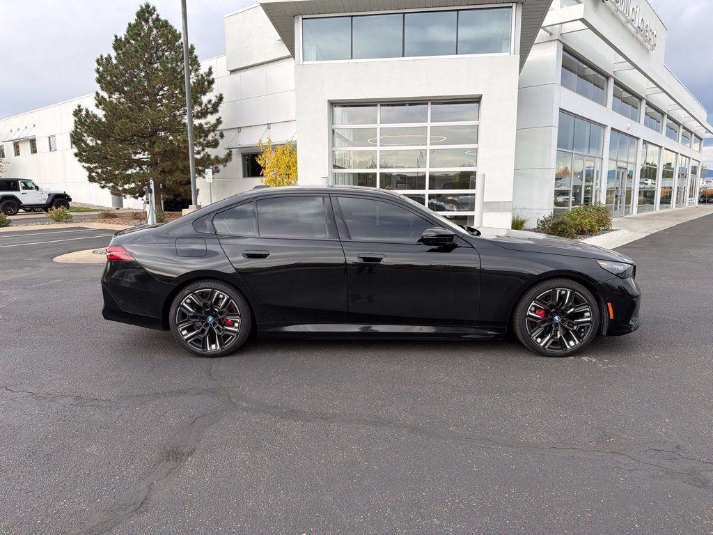 Used 2024 BMW i5 M60 w/ Premium Package AWD/4WD image 6