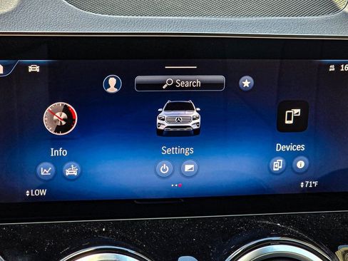 New 2026 Mercedes-Benz GLB 250 4MATIC image 18