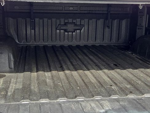 Certified 2024 Chevrolet Silverado 1500 LTZ AWD/4WD image 8
