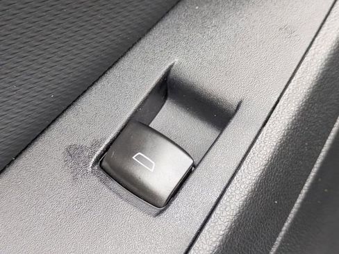 New 2026 Chevrolet Equinox LT image 23