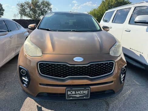 Used 2017 Kia Sportage EX w/ EX Premium Package FWD image 3