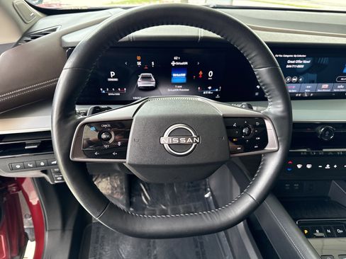 Used 2025 Nissan Murano Platinum w/ Cargo Package AWD/4WD image 17