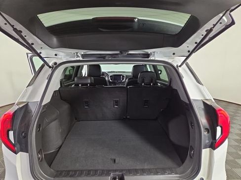 Used 2020 GMC Terrain SLT FWD image 31