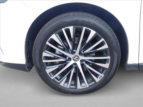 Used 2024 Lexus RX 350 image 8