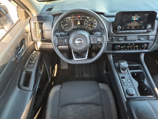 Certified 2024 Nissan Pathfinder S AWD/4WD image 32