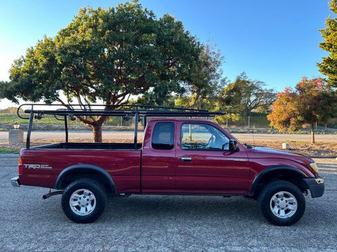 Used 2000 Toyota Tacoma PreRunner image 12