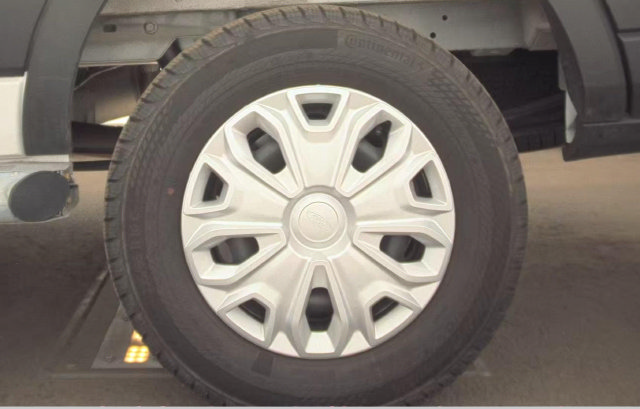 Used 2025 Ford Transit 250 Low Roof w/ Exterior Upgrade Package RWD image 16