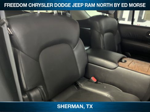 Used 2023 Nissan Armada SL w/ Captain's Chairs Package image 10