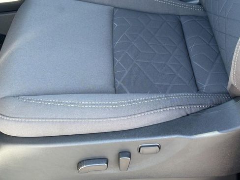 New 2025 Nissan Frontier SV image 19