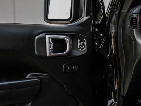 Used 2020 Jeep Wrangler Unlimited Sport S AWD/4WD image 92