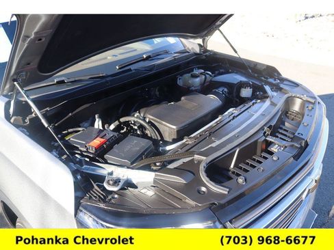 Certified 2024 Chevrolet Suburban High Country image 30