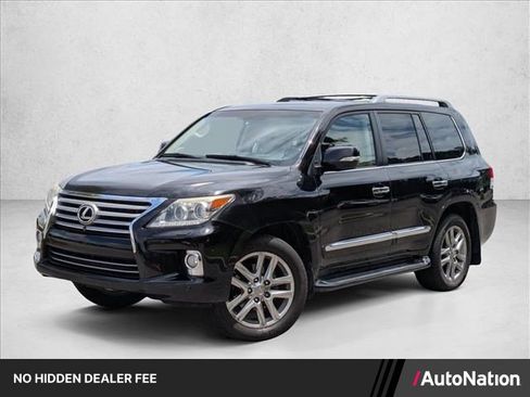 Used 2013 Lexus LX 570 4WD w/ Luxury Pkg image 1
