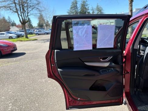 Used 2022 Subaru Ascent Limited image 17