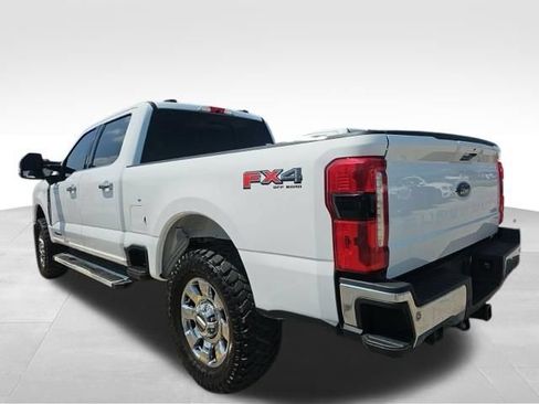 Used 2023 Ford F250 Lariat w/ Chrome Package AWD/4WD image 4