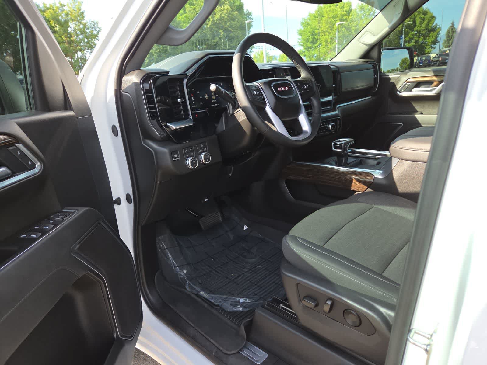 Used 2026 GMC Sierra 1500 Elevation w/ X31 Off-Road Package AWD/4WD image 10