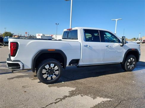 New 2026 GMC Sierra 2500 Denali w/ Denali Reserve Package image 2