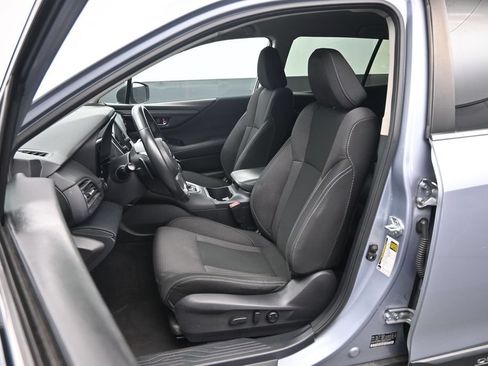Used 2023 Subaru Outback Premium AWD/4WD image 21
