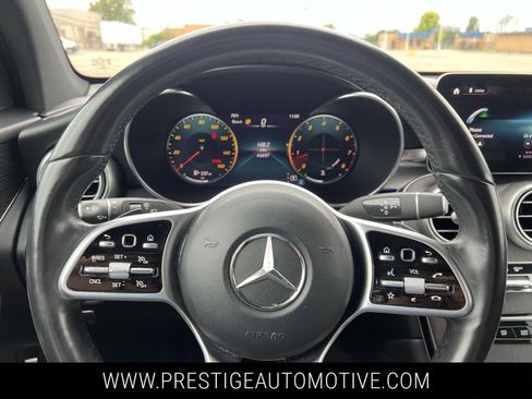 Used 2022 Mercedes-Benz GLC 300 4MATIC image 21