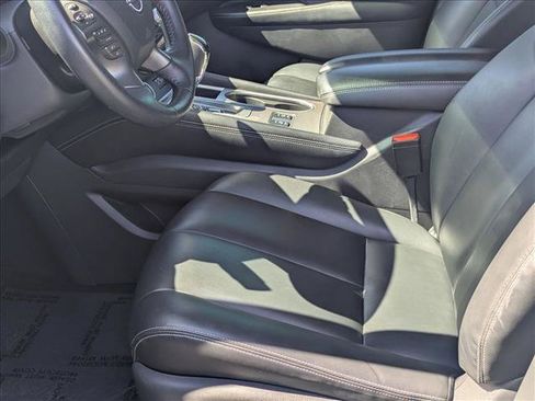 Used 2023 Nissan Murano SV FWD image 14