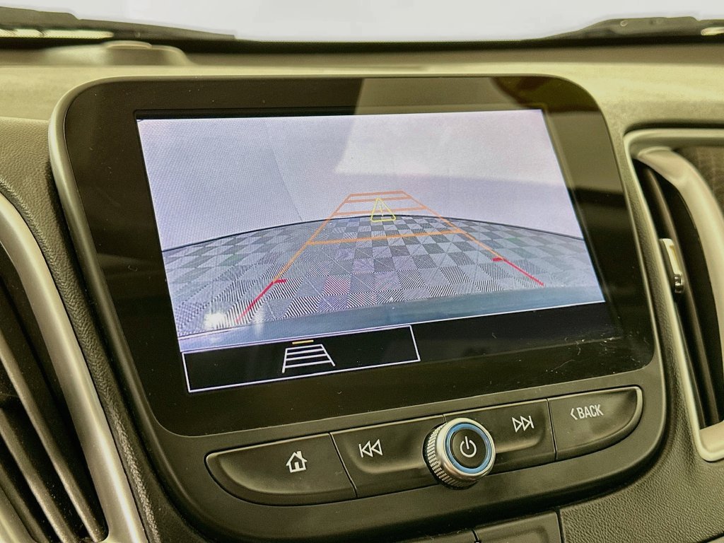 Used 2024 Chevrolet Malibu LT FWD image 19