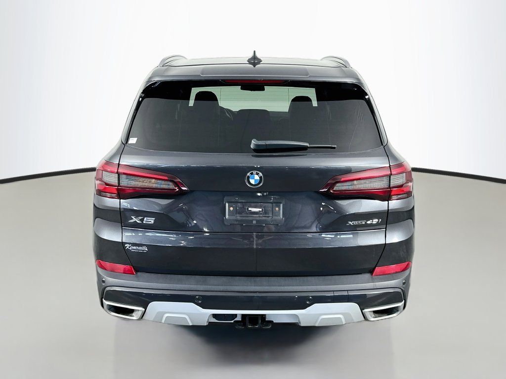 Used 2023 BMW X5 xDrive40i AWD/4WD image 6