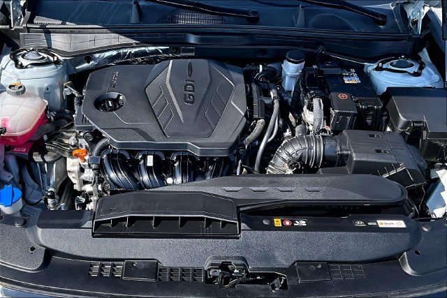 Used 2025 Hyundai Sonata SEL FWD image 30