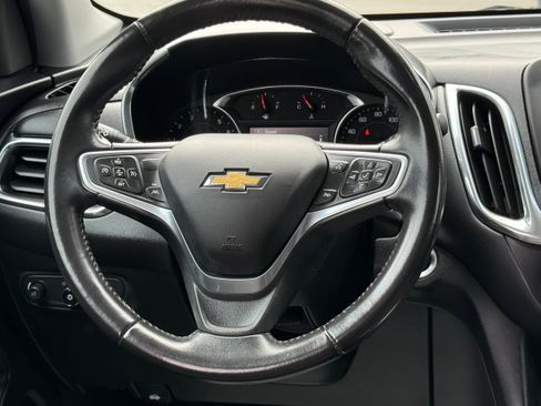 Used 2022 Chevrolet Equinox LT image 15